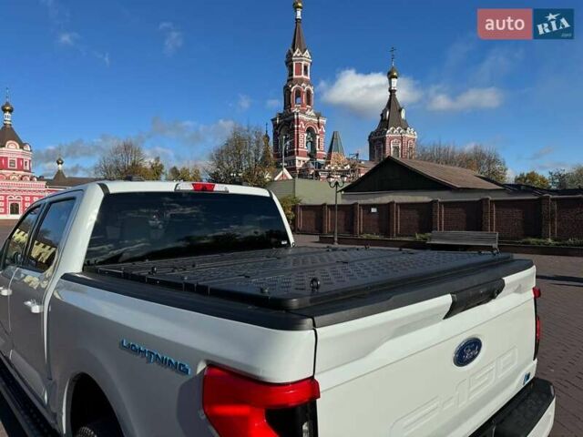 Белый Форд Ф-150, объемом двигателя 0 л и пробегом 15 тыс. км за 47100 $, фото 17 на Automoto.ua