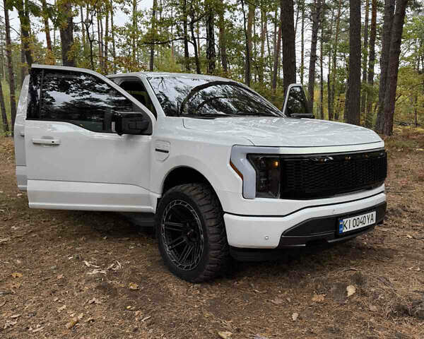 Белый Форд Ф-150, объемом двигателя 0 л и пробегом 37 тыс. км за 41000 $, фото 10 на Automoto.ua