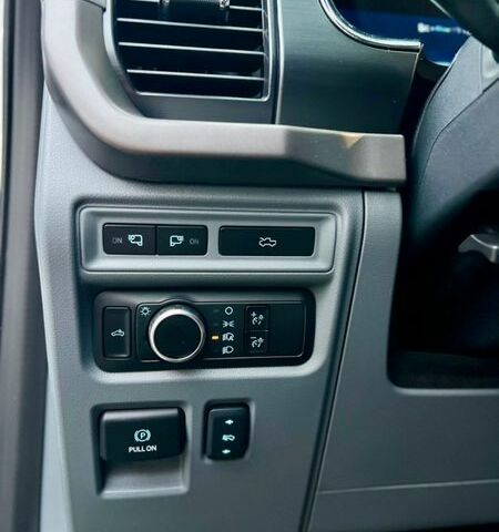 Білий Форд Ф-150, об'ємом двигуна 0 л та пробігом 11 тис. км за 41500 $, фото 21 на Automoto.ua