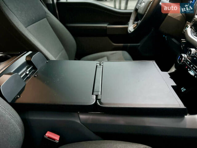 Белый Форд Ф-150, объемом двигателя 0 л и пробегом 6 тыс. км за 44900 $, фото 43 на Automoto.ua