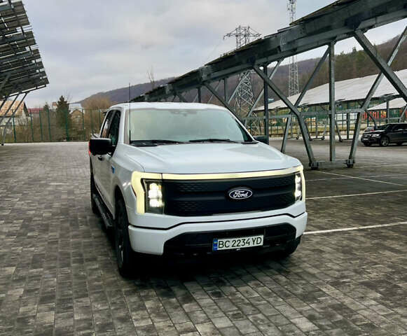 Белый Форд Ф-150, объемом двигателя 0 л и пробегом 6 тыс. км за 44900 $, фото 8 на Automoto.ua