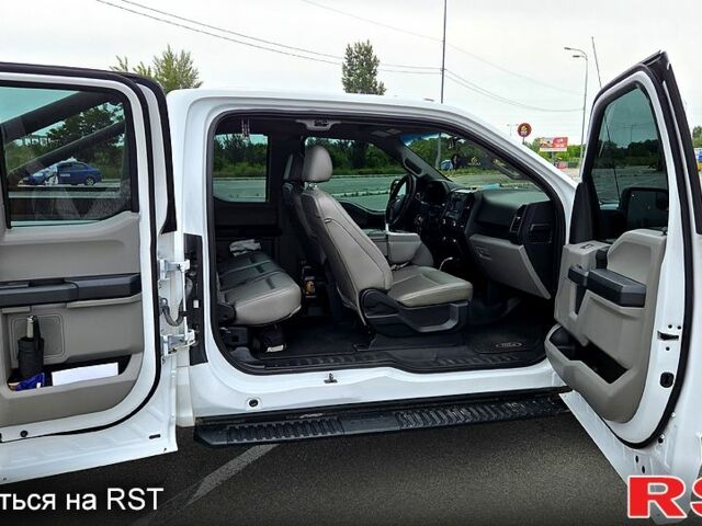 Белый Форд Ф-150, объемом двигателя 5 л и пробегом 91 тыс. км за 39000 $, фото 5 на Automoto.ua