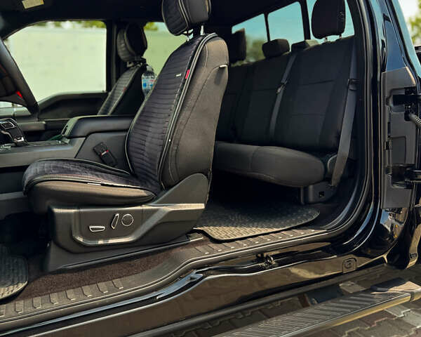 Форд Ф-150 2017 в Одессе на Automoto.ua Черный Форд Ф-150, объемом двигателя 2.7 л и пробегом 142 тыс. км за 25000 $, фото 52 на Automoto.ua