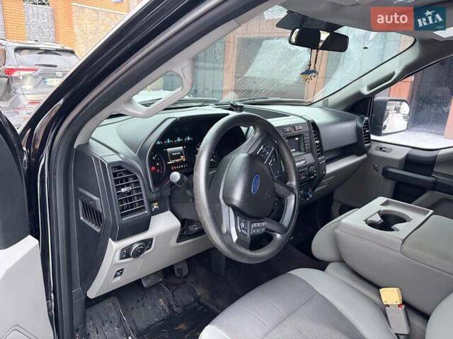 Чорний Форд Ф-150, об'ємом двигуна 2.69 л та пробігом 140 тис. км за 22000 $, фото 1 на Automoto.ua