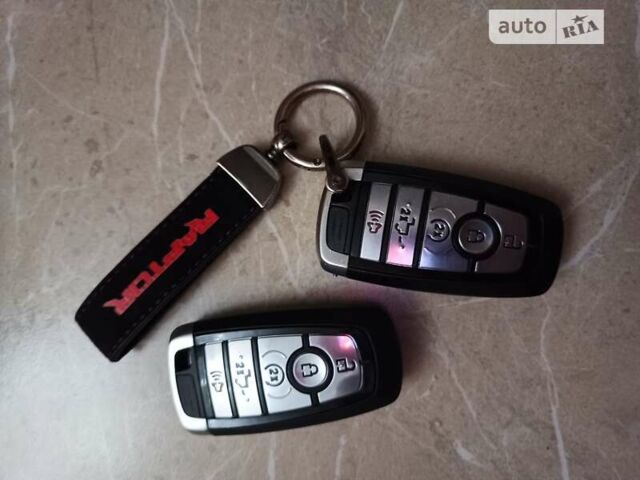 Черный Форд Ф-150, объемом двигателя 3.5 л и пробегом 80 тыс. км за 42500 $, фото 68 на Automoto.ua