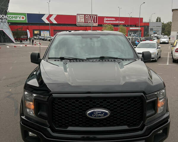 Чорний Форд Ф-150, об'ємом двигуна 5.03 л та пробігом 200 тис. км за 35000 $, фото 2 на Automoto.ua