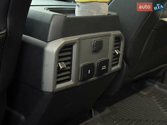 Черный Форд Ф-150, объемом двигателя 3.5 л и пробегом 139 тыс. км за 44000 $, фото 21 на Automoto.ua