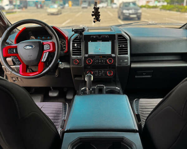 Форд Ф-150 2017 в Одессе на Automoto.ua Черный Форд Ф-150, объемом двигателя 2.7 л и пробегом 142 тыс. км за 25000 $, фото 50 на Automoto.ua