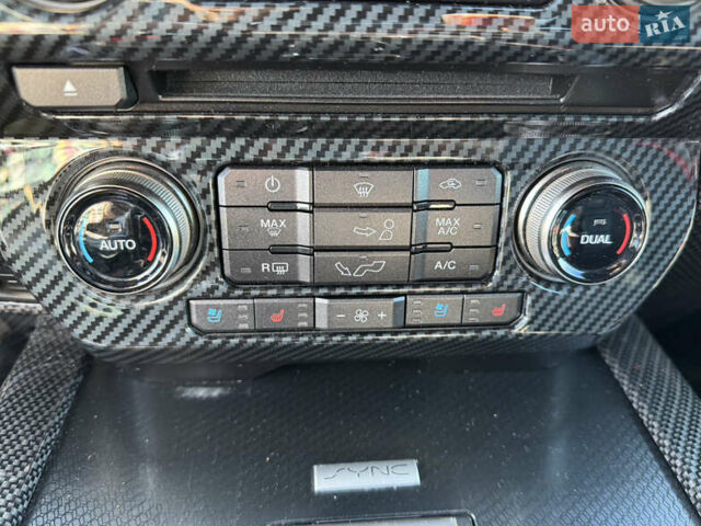 Черный Форд Ф-150, объемом двигателя 3.5 л и пробегом 34 тыс. км за 82000 $, фото 65 на Automoto.ua