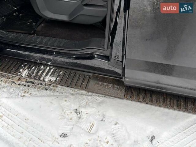 Чорний Форд Ф-150, об'ємом двигуна 2.69 л та пробігом 140 тис. км за 22000 $, фото 13 на Automoto.ua