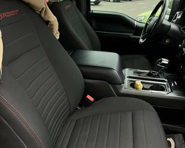 Чорний Форд Ф-150, об'ємом двигуна 5.03 л та пробігом 200 тис. км за 35000 $, фото 12 на Automoto.ua