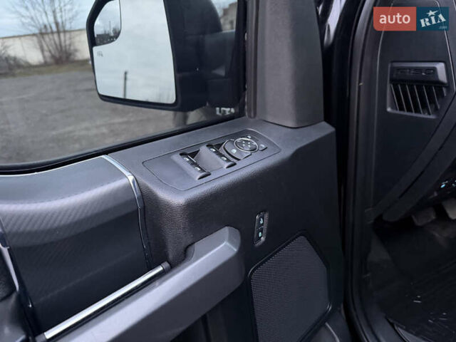 Черный Форд Ф-150, объемом двигателя 2.7 л и пробегом 190 тыс. км за 32500 $, фото 57 на Automoto.ua