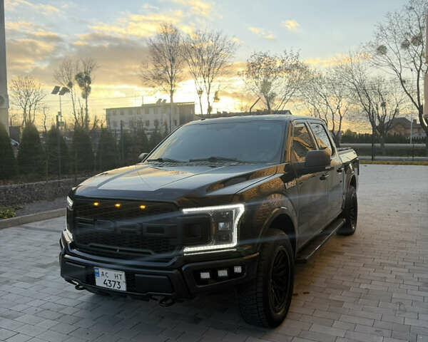 Черный Форд Ф-150, объемом двигателя 2.69 л и пробегом 190 тыс. км за 29900 $, фото 1 на Automoto.ua