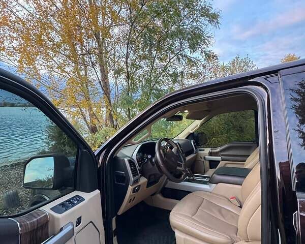 Форд Ф-150 2018 у Києві на Automoto.ua Чорний Форд Ф-150, об'ємом двигуна 3.49 л та пробігом 136 тис. км за 33000 $, фото 43 на Automoto.ua