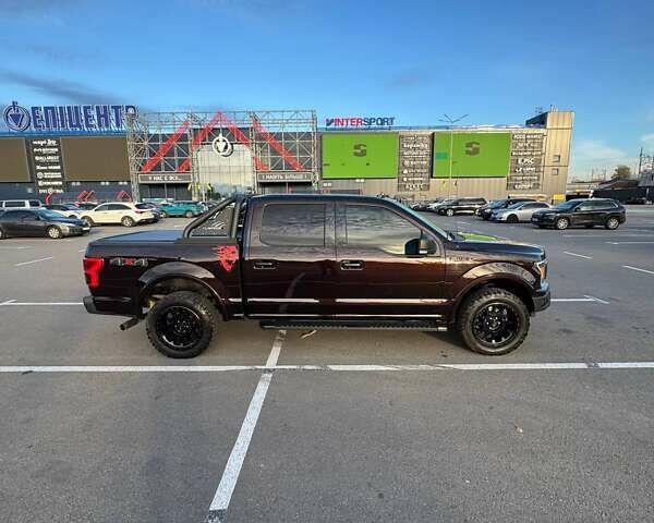 Форд Ф-150 2018 у Києві на Automoto.ua Чорний Форд Ф-150, об'ємом двигуна 3.49 л та пробігом 136 тис. км за 33000 $, фото 12 на Automoto.ua