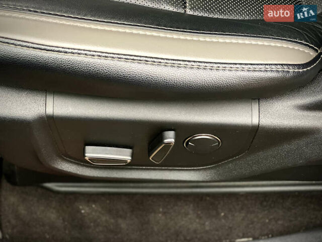 Черный Форд Ф-150, объемом двигателя 3.49 л и пробегом 50 тыс. км за 54990 $, фото 18 на Automoto.ua