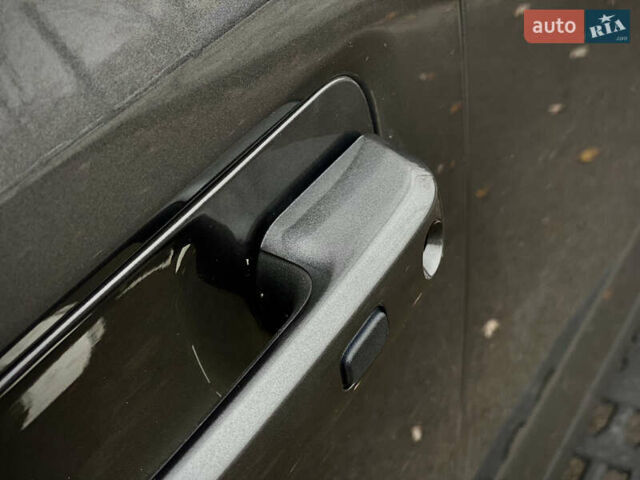 Черный Форд Ф-150, объемом двигателя 3.49 л и пробегом 50 тыс. км за 54990 $, фото 13 на Automoto.ua