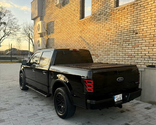 Черный Форд Ф-150, объемом двигателя 2.69 л и пробегом 190 тыс. км за 29900 $, фото 6 на Automoto.ua