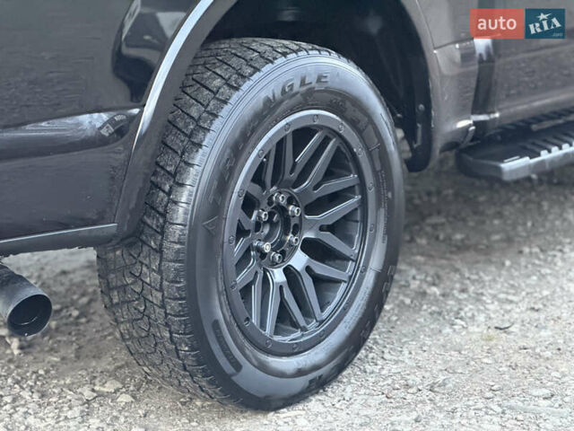 Черный Форд Ф-150, объемом двигателя 2.7 л и пробегом 190 тыс. км за 32500 $, фото 27 на Automoto.ua