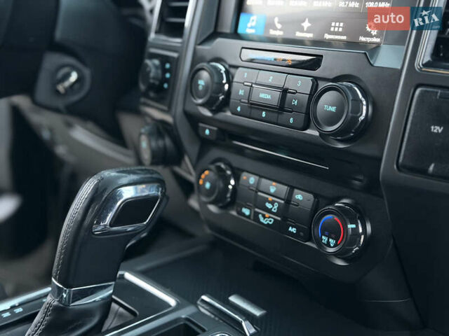 Черный Форд Ф-150, объемом двигателя 2.7 л и пробегом 190 тыс. км за 32500 $, фото 19 на Automoto.ua