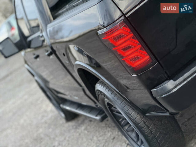 Черный Форд Ф-150, объемом двигателя 2.7 л и пробегом 190 тыс. км за 32500 $, фото 72 на Automoto.ua