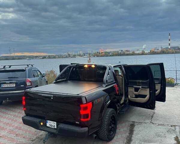 Форд Ф-150 2018 у Києві на Automoto.ua Чорний Форд Ф-150, об'ємом двигуна 3.49 л та пробігом 136 тис. км за 33000 $, фото 30 на Automoto.ua