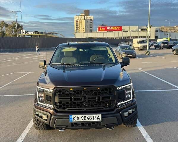 Форд Ф-150 2018 у Києві на Automoto.ua Чорний Форд Ф-150, об'ємом двигуна 3.49 л та пробігом 136 тис. км за 33000 $, фото 4 на Automoto.ua