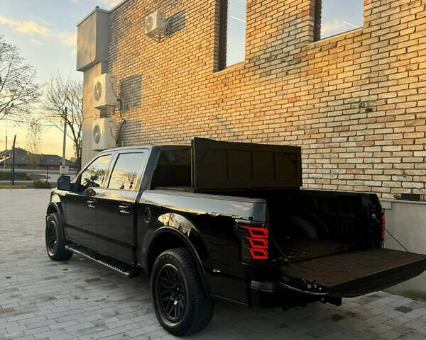 Черный Форд Ф-150, объемом двигателя 2.69 л и пробегом 190 тыс. км за 29900 $, фото 7 на Automoto.ua