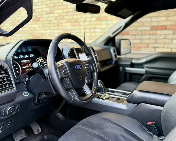 Черный Форд Ф-150, объемом двигателя 2.69 л и пробегом 190 тыс. км за 29900 $, фото 11 на Automoto.ua