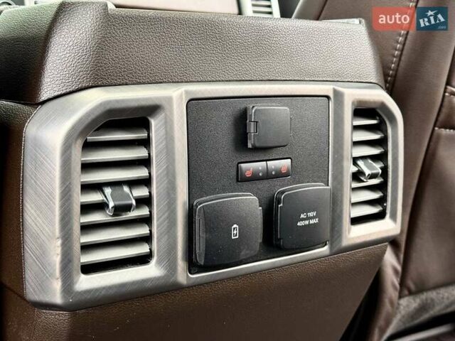 Форд Ф-150 2019 в Киеве на Automoto.ua Черный Форд Ф-150, объемом двигателя 3.5 л и пробегом 70 тыс. км за 61000 $, фото 91 на Automoto.ua