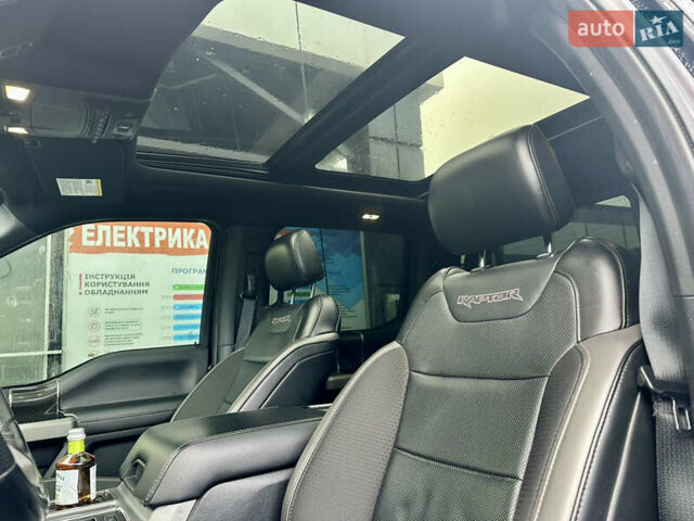 Форд Ф-150 2019 в Киеве на Automoto.ua Черный Форд Ф-150, объемом двигателя 3.49 л и пробегом 77 тыс. км за 63500 $, фото 16 на Automoto.ua