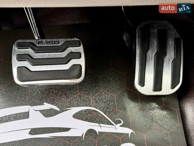 Форд Ф-150 2019 в Киеве на Automoto.ua Черный Форд Ф-150, объемом двигателя 3.5 л и пробегом 70 тыс. км за 61000 $, фото 56 на Automoto.ua