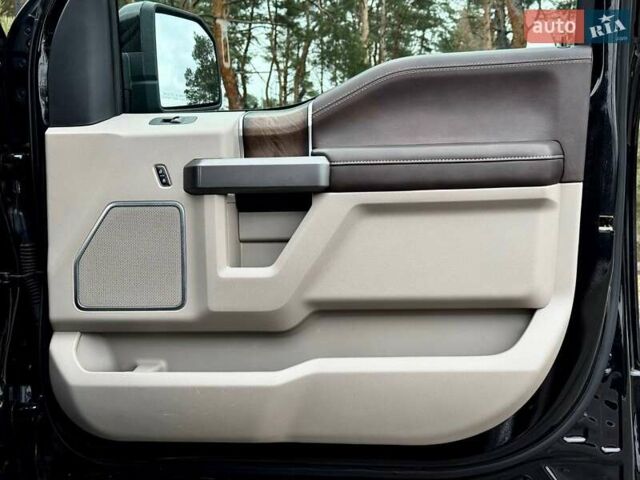 Форд Ф-150 2019 в Киеве на Automoto.ua Черный Форд Ф-150, объемом двигателя 3.5 л и пробегом 70 тыс. км за 61000 $, фото 75 на Automoto.ua
