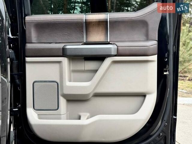 Форд Ф-150 2019 в Киеве на Automoto.ua Черный Форд Ф-150, объемом двигателя 3.5 л и пробегом 70 тыс. км за 61000 $, фото 90 на Automoto.ua