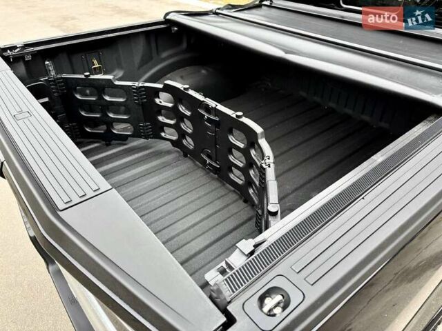 Форд Ф-150 2019 в Киеве на Automoto.ua Черный Форд Ф-150, объемом двигателя 3.5 л и пробегом 70 тыс. км за 61000 $, фото 37 на Automoto.ua