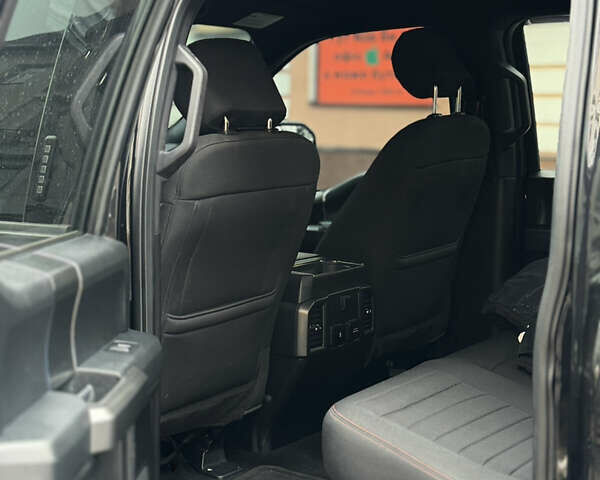 Черный Форд Ф-150, объемом двигателя 3.5 л и пробегом 33 тыс. км за 39999 $, фото 8 на Automoto.ua