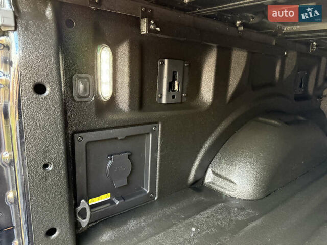 Форд Ф-150 2021 в Березань на Automoto.ua Черный Форд Ф-150, объемом двигателя 3.5 л и пробегом 83 тыс. км за 45800 $, фото 55 на Automoto.ua