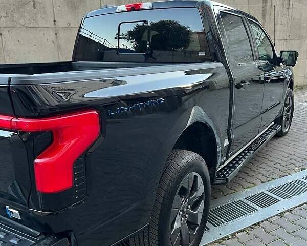 Черный Форд Ф-150, объемом двигателя 0 л и пробегом 50 тыс. км за 55000 $, фото 24 на Automoto.ua