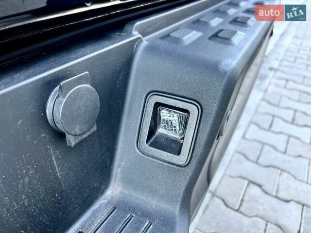 Форд Ф-150 2022 у Одесі на Automoto.ua Чорний Форд Ф-150, об'ємом двигуна 0 л та пробігом 13 тис. км за 57000 $, фото 88 на Automoto.ua