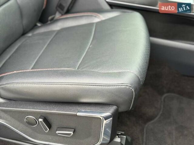 Черный Форд Ф-150, объемом двигателя 3.5 л и пробегом 64 тыс. км за 48888 $, фото 147 на Automoto.ua