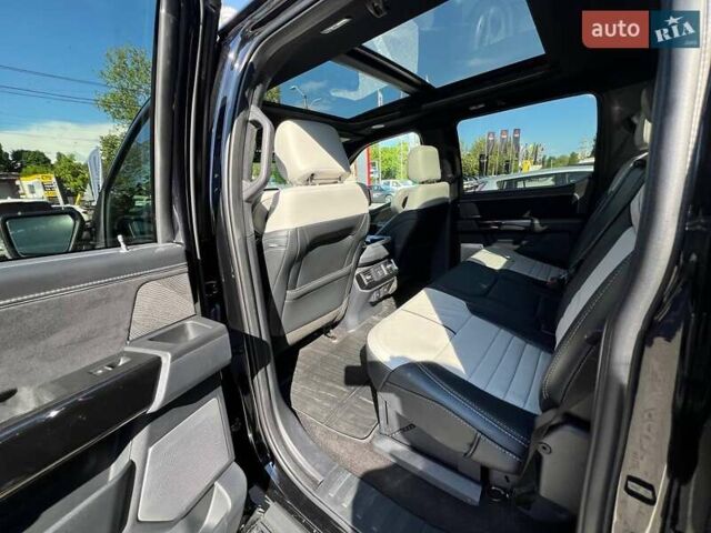 Форд Ф-150 2022 у Одесі на Automoto.ua Чорний Форд Ф-150, об'ємом двигуна 0 л та пробігом 13 тис. км за 57000 $, фото 53 на Automoto.ua