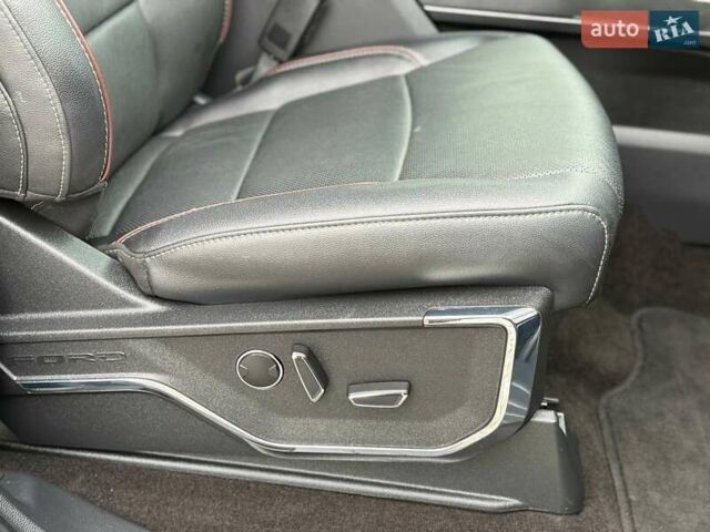 Черный Форд Ф-150, объемом двигателя 3.5 л и пробегом 64 тыс. км за 48888 $, фото 129 на Automoto.ua