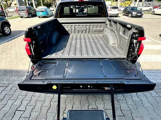 Форд Ф-150 2022 у Одесі на Automoto.ua Чорний Форд Ф-150, об'ємом двигуна 0 л та пробігом 13 тис. км за 57000 $, фото 30 на Automoto.ua