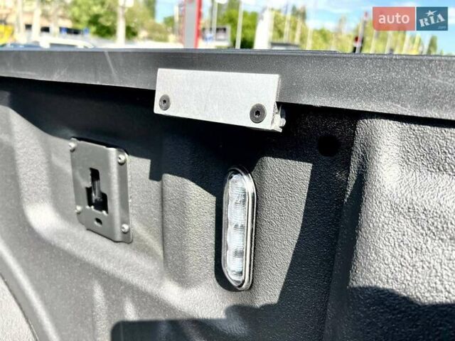 Форд Ф-150 2022 у Одесі на Automoto.ua Чорний Форд Ф-150, об'ємом двигуна 0 л та пробігом 13 тис. км за 57000 $, фото 33 на Automoto.ua