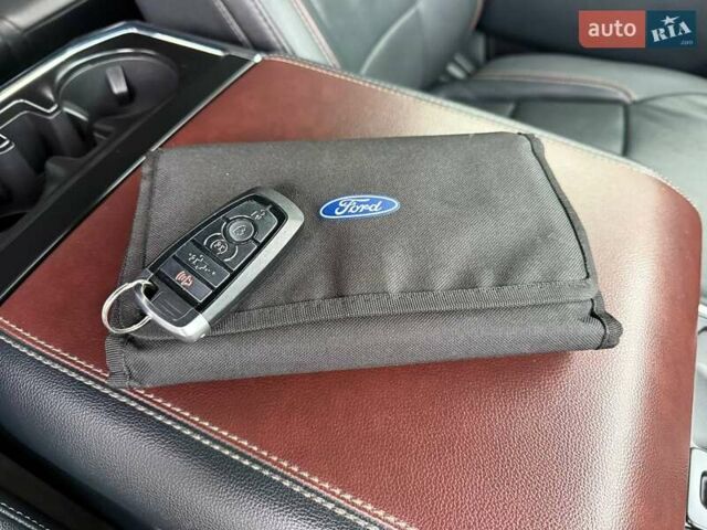 Черный Форд Ф-150, объемом двигателя 3.5 л и пробегом 64 тыс. км за 48888 $, фото 215 на Automoto.ua