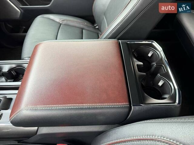 Черный Форд Ф-150, объемом двигателя 3.5 л и пробегом 64 тыс. км за 48888 $, фото 125 на Automoto.ua