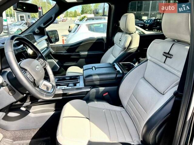 Форд Ф-150 2022 у Одесі на Automoto.ua Чорний Форд Ф-150, об'ємом двигуна 0 л та пробігом 13 тис. км за 57000 $, фото 47 на Automoto.ua