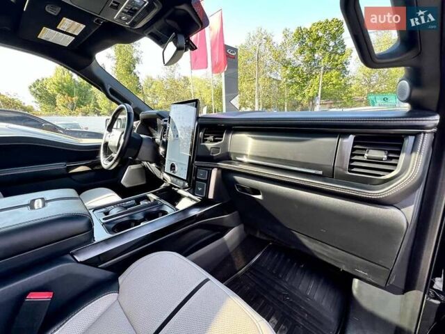 Форд Ф-150 2022 у Одесі на Automoto.ua Чорний Форд Ф-150, об'ємом двигуна 0 л та пробігом 13 тис. км за 57000 $, фото 69 на Automoto.ua