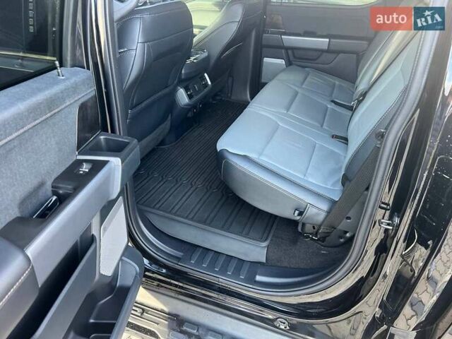 Черный Форд Ф-150, объемом двигателя 0 л и пробегом 12 тыс. км за 45500 $, фото 11 на Automoto.ua