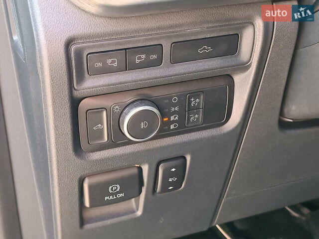 Форд Ф-150 2022 в Харькове на Automoto.ua Черный Форд Ф-150, объемом двигателя 2.7 л и пробегом 23 тыс. км за 54380 $, фото 31 на Automoto.ua